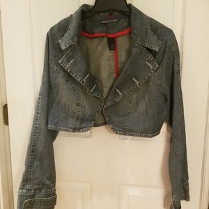 Crop denim jacket